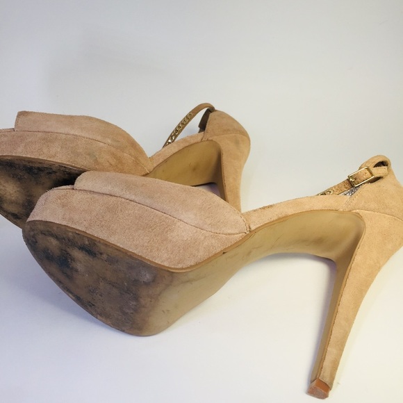STEVE Madden Sexy Suede Pumps, Chain Strap Size 10 - Picture 6 of 6